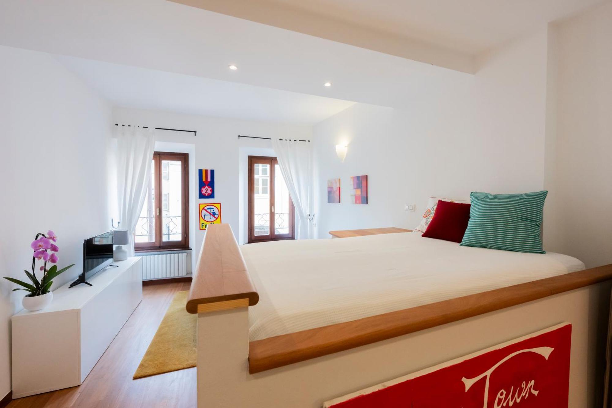 46 Santa Marta Apartment Lecco Exterior photo
