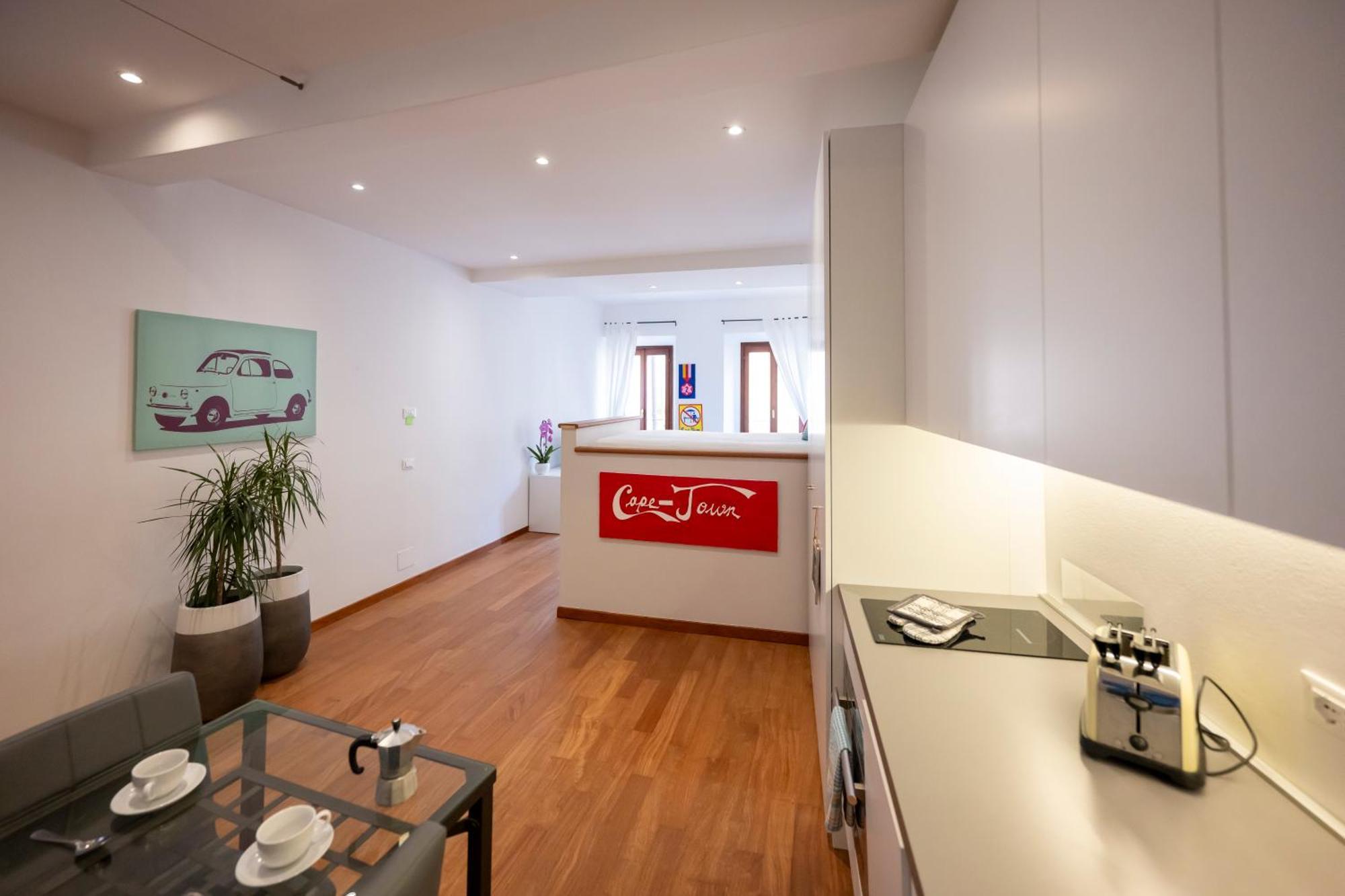46 Santa Marta Apartment Lecco Exterior photo